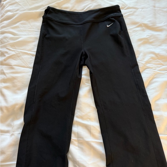 Nike Leggings - Picture 3 of 5